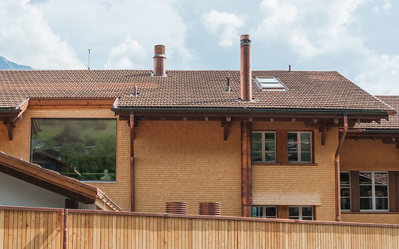 Schnitzlerschule Brienz, Aussenansicht