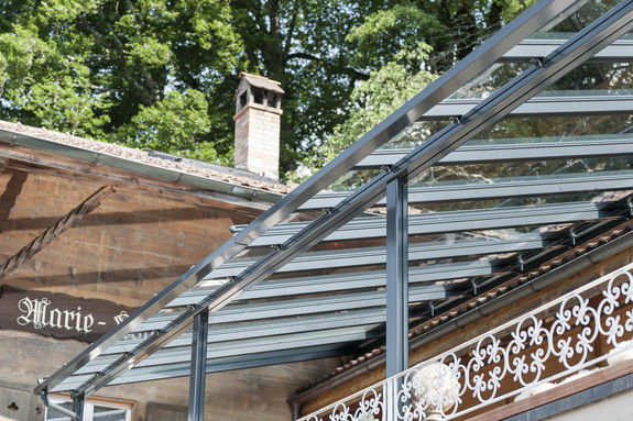 Glasdach, Sitzplatzüberdachung
Terrassenboden